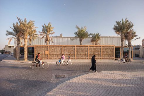 al-naseej-textile-factory-in-bani-jamra-bahrain-by-leopold-banchini-architects-credit-dylan-perrenoud-architectural-review-5-Cropped-492x328.jpg