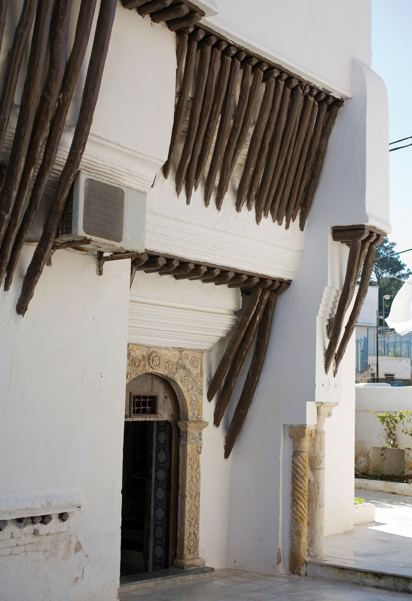Characteristic timber buttresses on a typical Casbah townhouse
