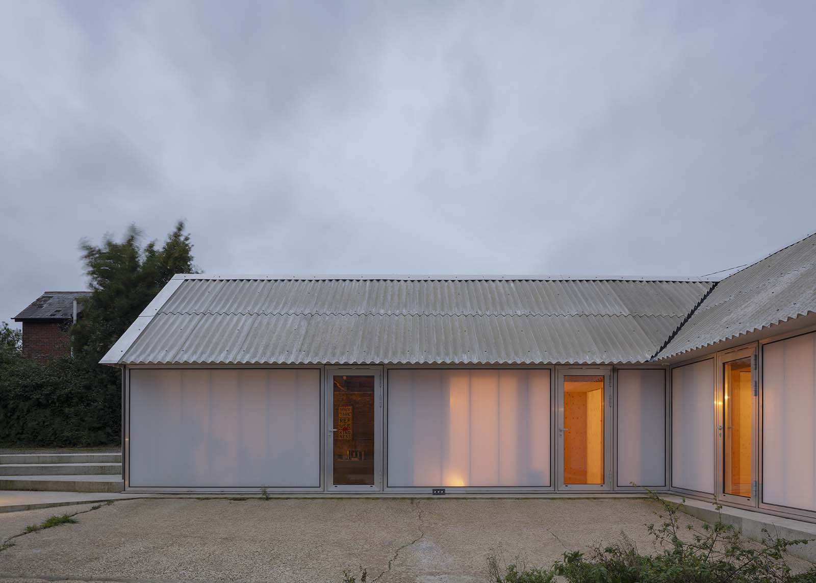 The Old Byre by Gianni Botsford Architects in Cowes, United Kingdom