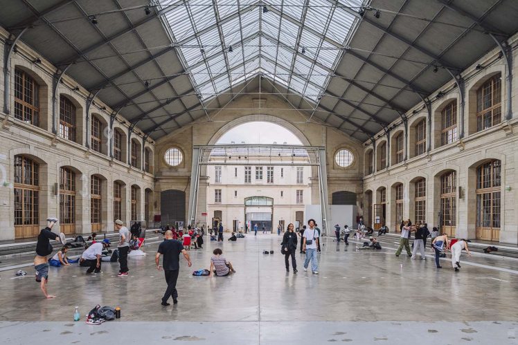 ArthurCrestani_TheAR_LeCentquatre-02608_architectural_review_ar_public-1-748x499.jpg