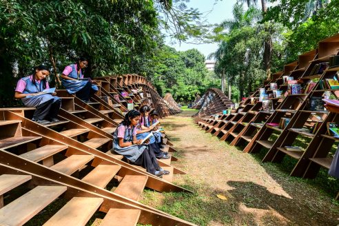 bookworm_nudes_ar_public_architectural_review_6-492x328.jpg