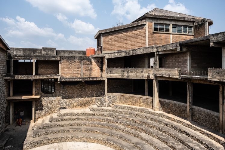 Demas-Nwoko-Architectural-Review-New-Culture-Studio-Ibadan-Nigeria10-748x499.jpg