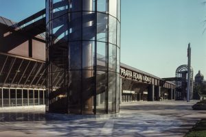 Prague-Station-1970s-Modernist-Architectural-Review-300x200.jpg